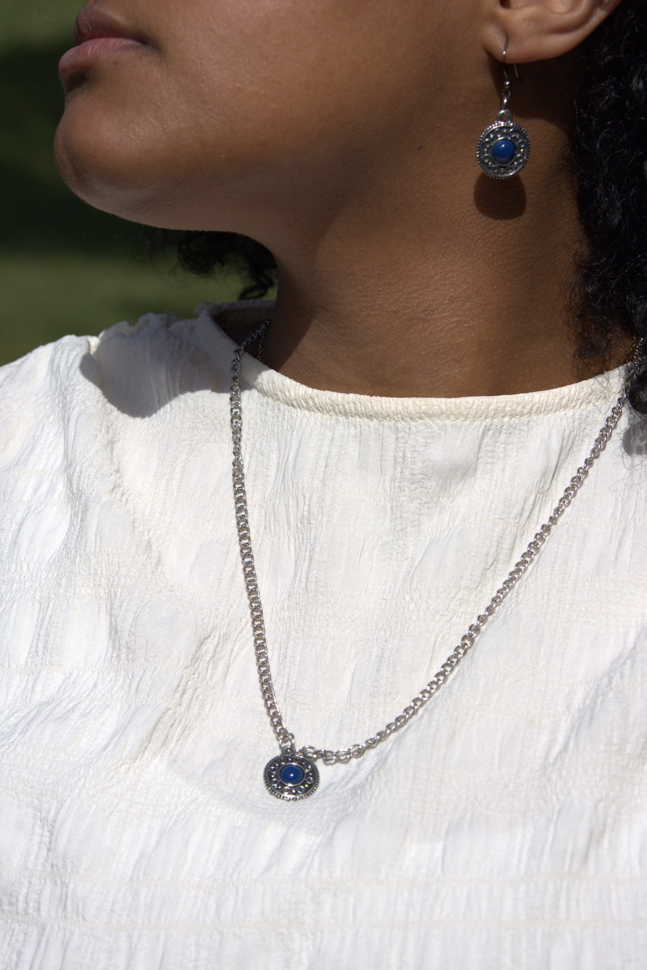 Collier — MOCA